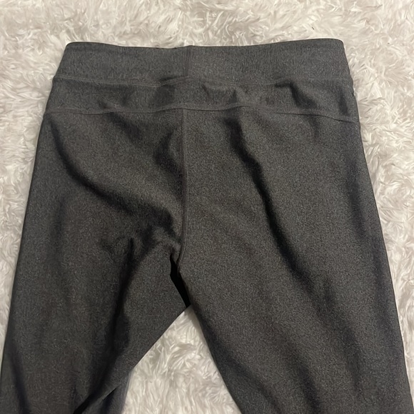 Under Armour Leggings - Picture 5 of 8